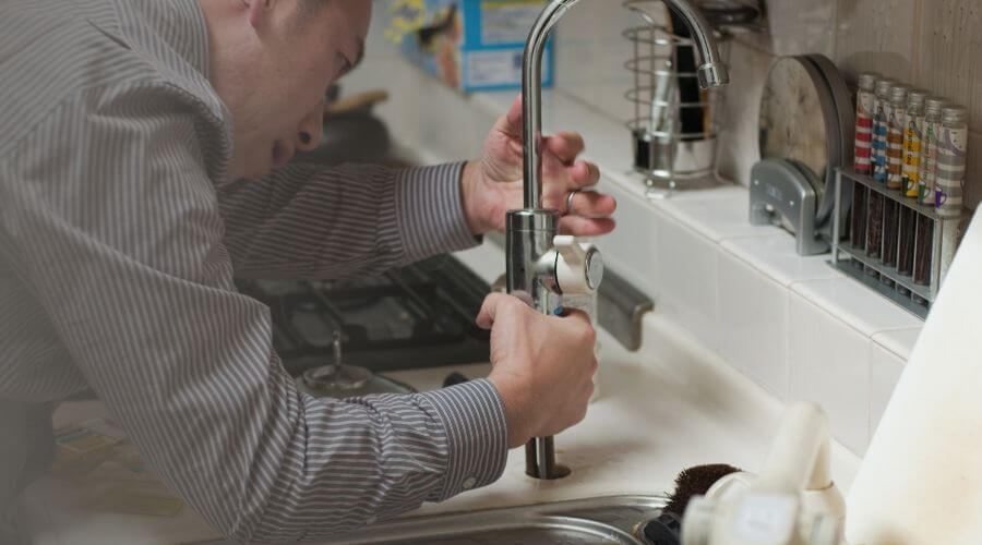 Professional Leak Detection Services in Packwood, IA